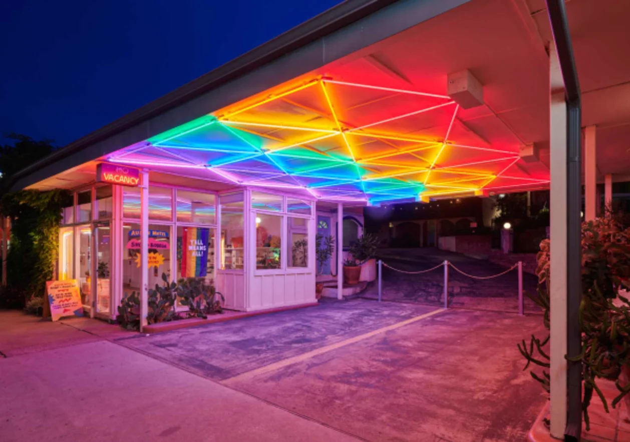 Austin Motel - Exterior Carport Neon - Photo credit: Nick Simonite